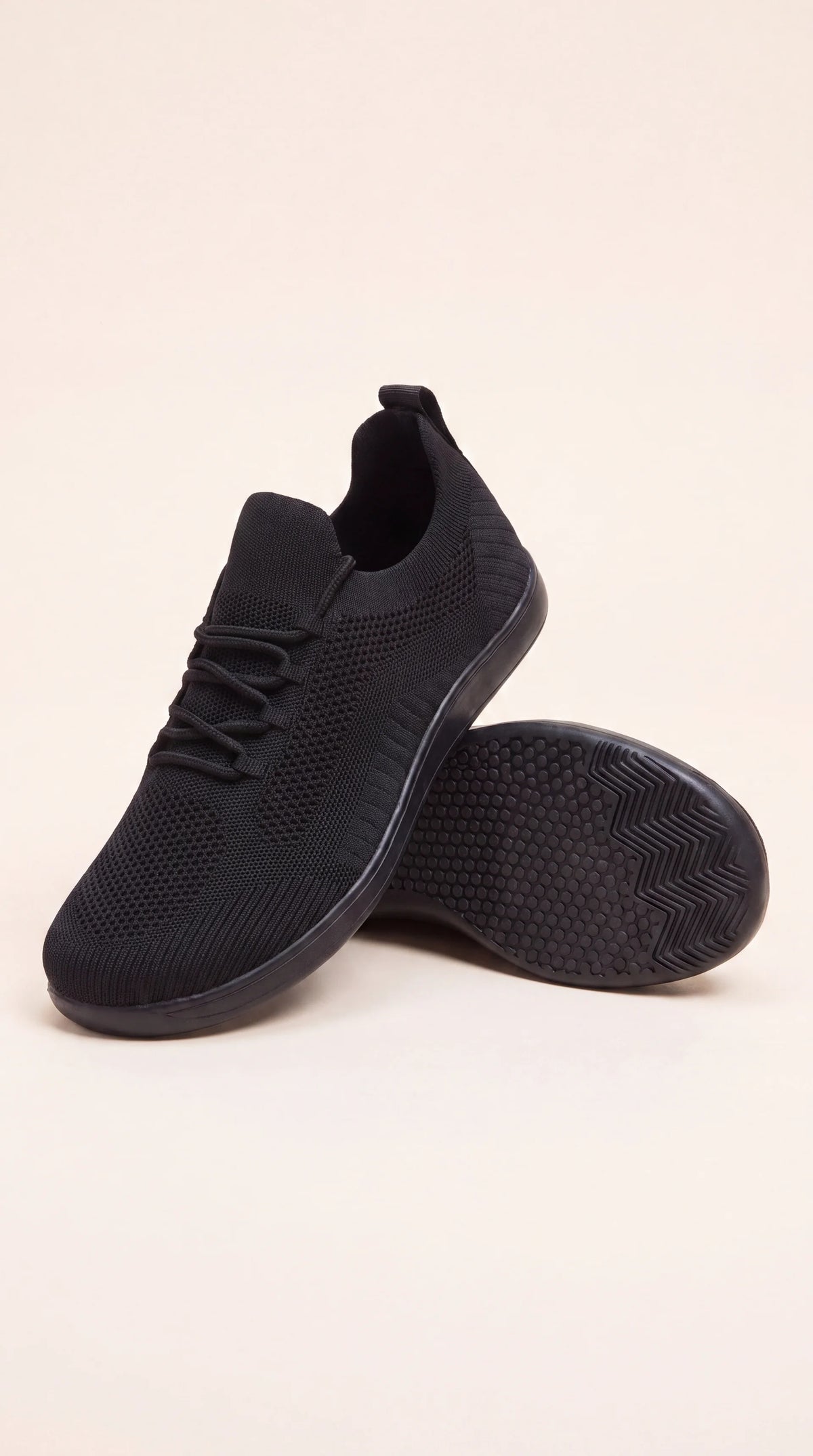 SF Move Black/Black - Lightweight Barefoot Walking Shoe