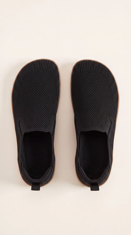 SF Ease Black -  All-Day Comfort Barefoot Shoe
