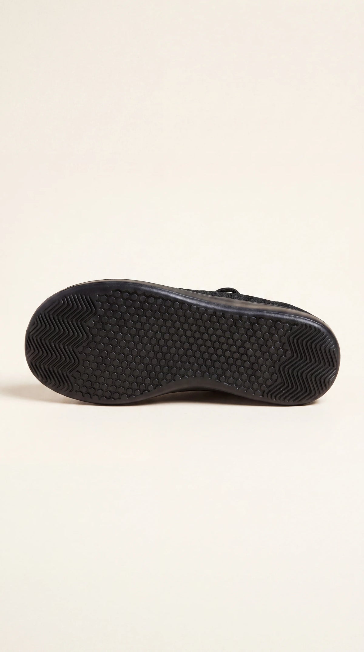 SF Move Black/Black - Lightweight Barefoot Walking Shoe