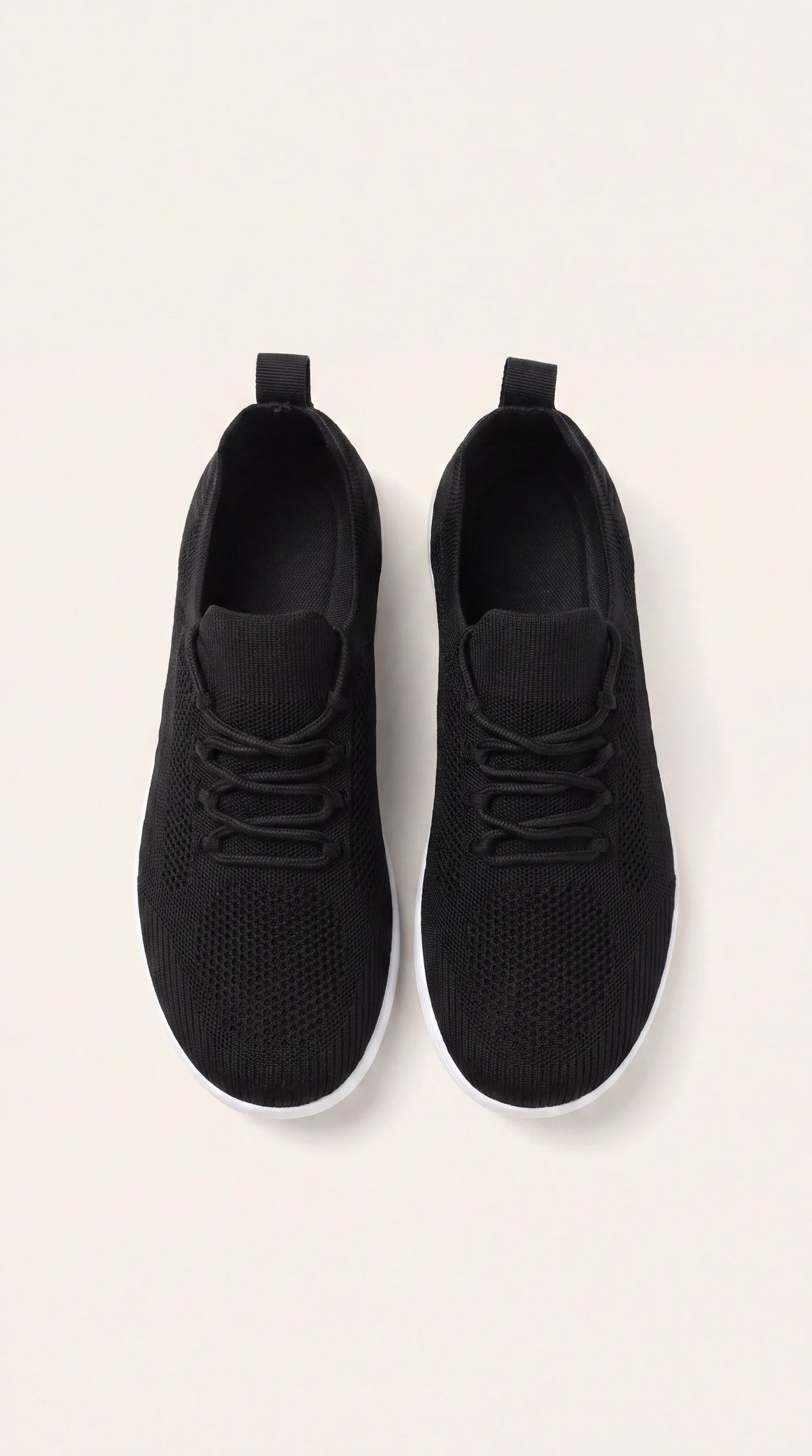 SF Move Black/White - Lightweight Barefoot Walking Shoe